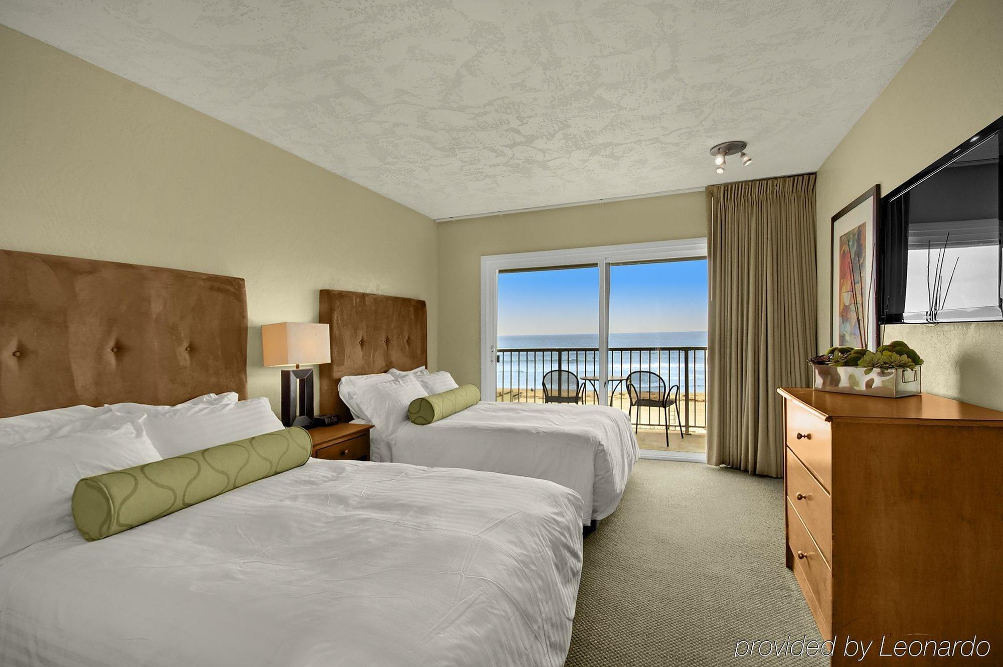 Surfer Beach Hotel San Diego Room photo